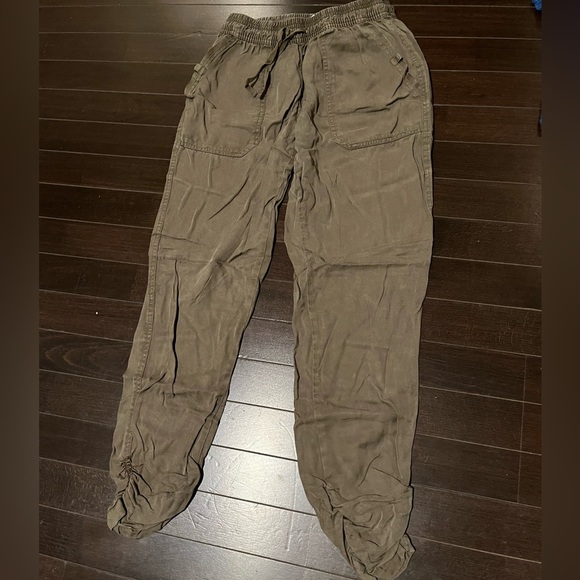 Women’s summer outfit - Picture 3 of 4